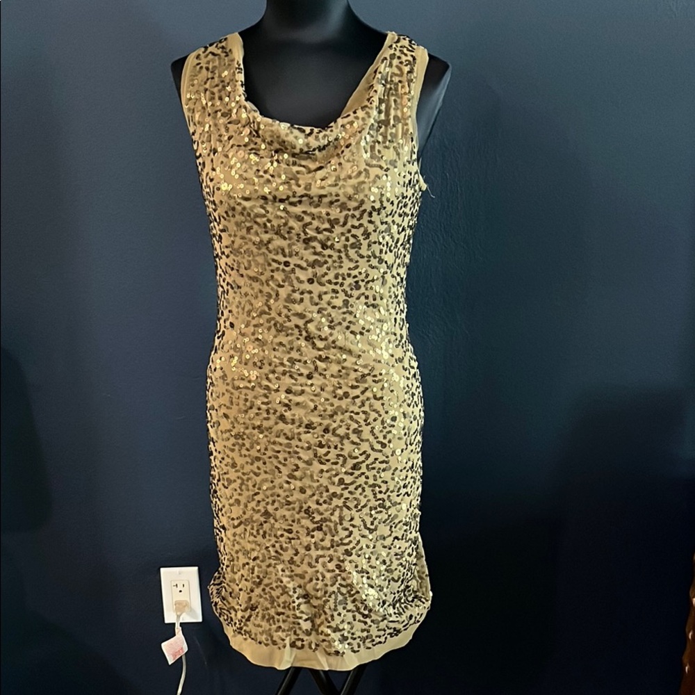 Max Studio sequined stretch sz M brown pullover cowl neck dress